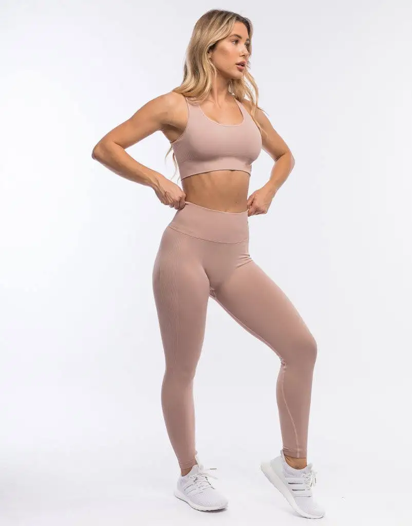 New Women Workout Sets Scrunch Butt