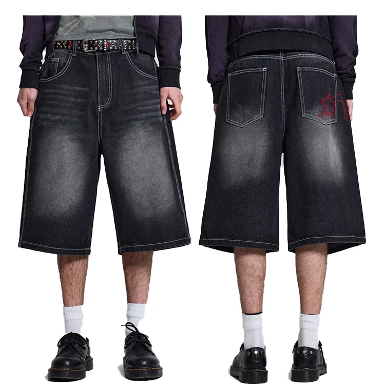 twist badge baggy jorts