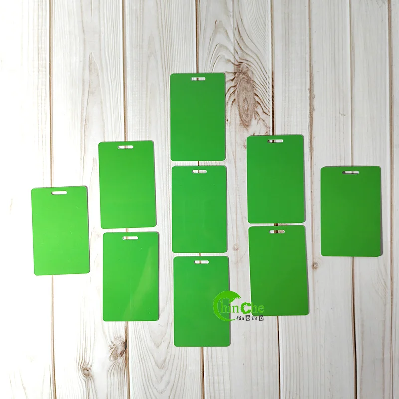 No Minimum Any Size Could Be Cut Glossy PVC Hard  Blank Plastic Card with clear Loops and Clip