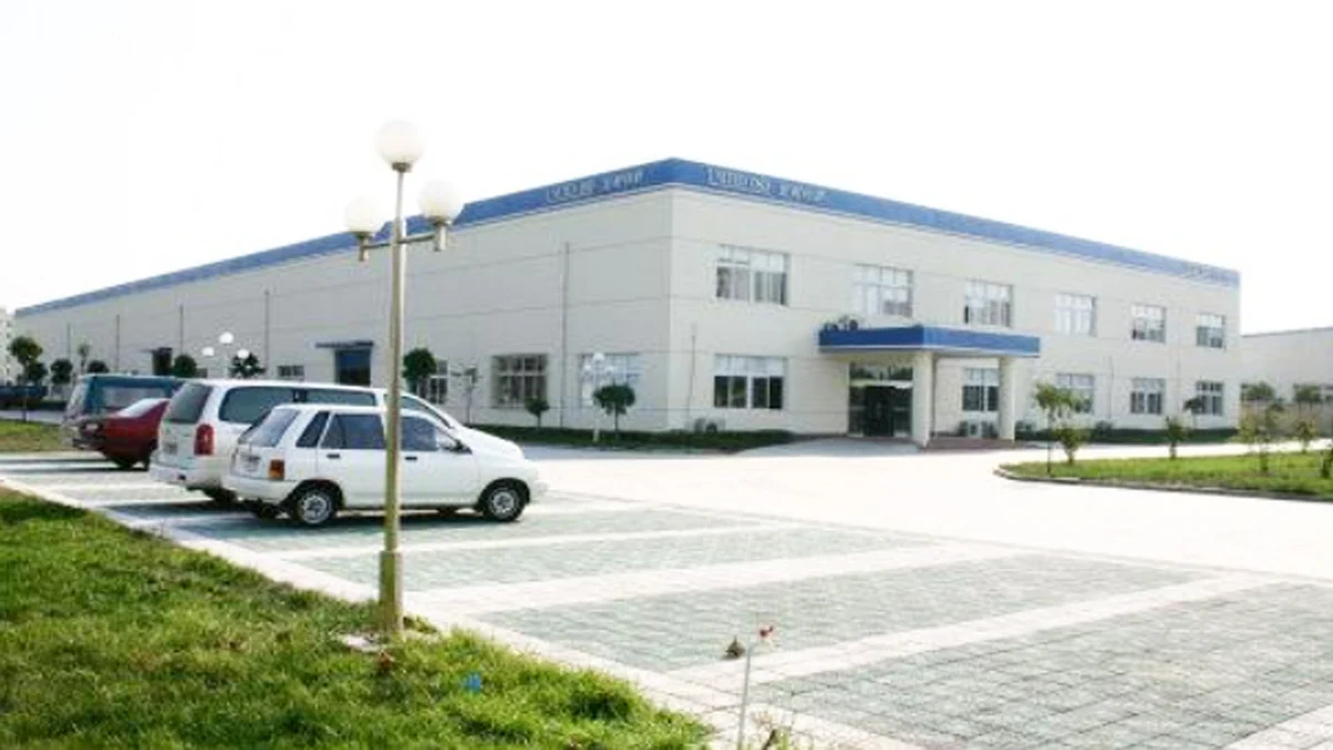 Guangzhou Yisi Auto Parts Co., Ltd.