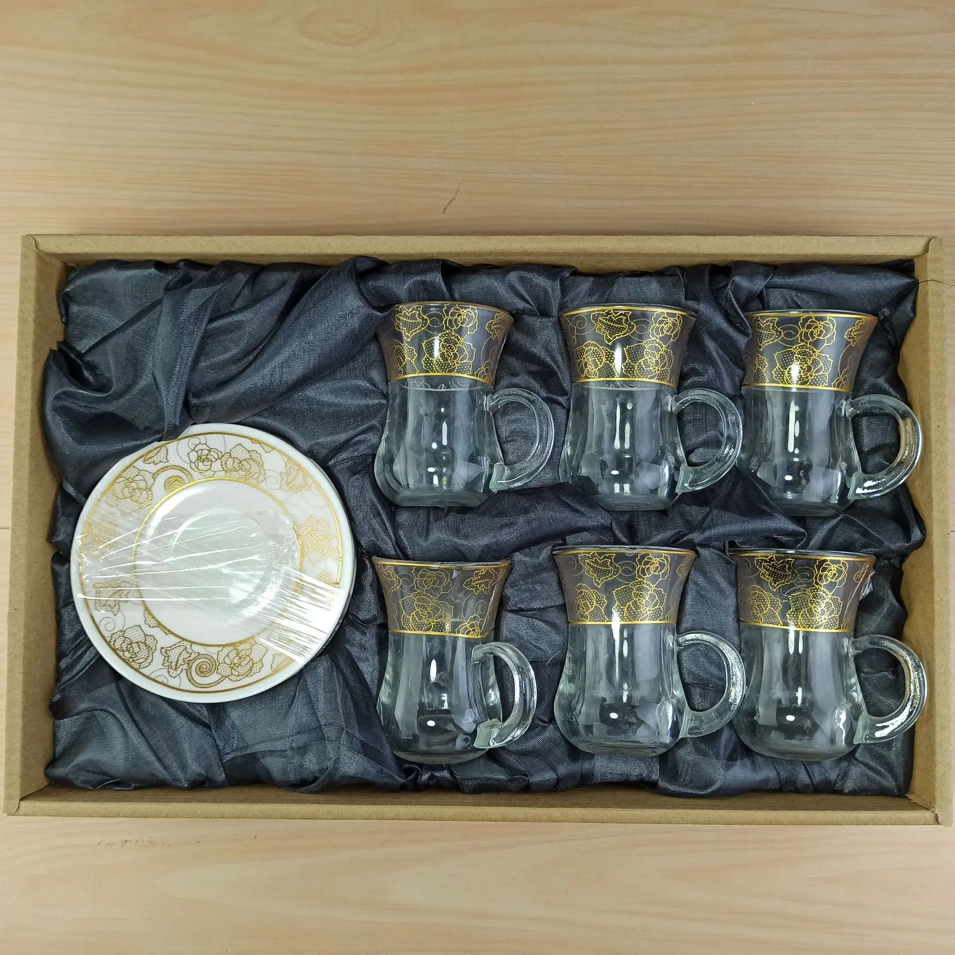 Arabic Coffee Set Gold Drawing Tea Mug Glass Cup and Saucer Set Ethiopian Coffee Cup Set