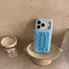 Pico azul distante