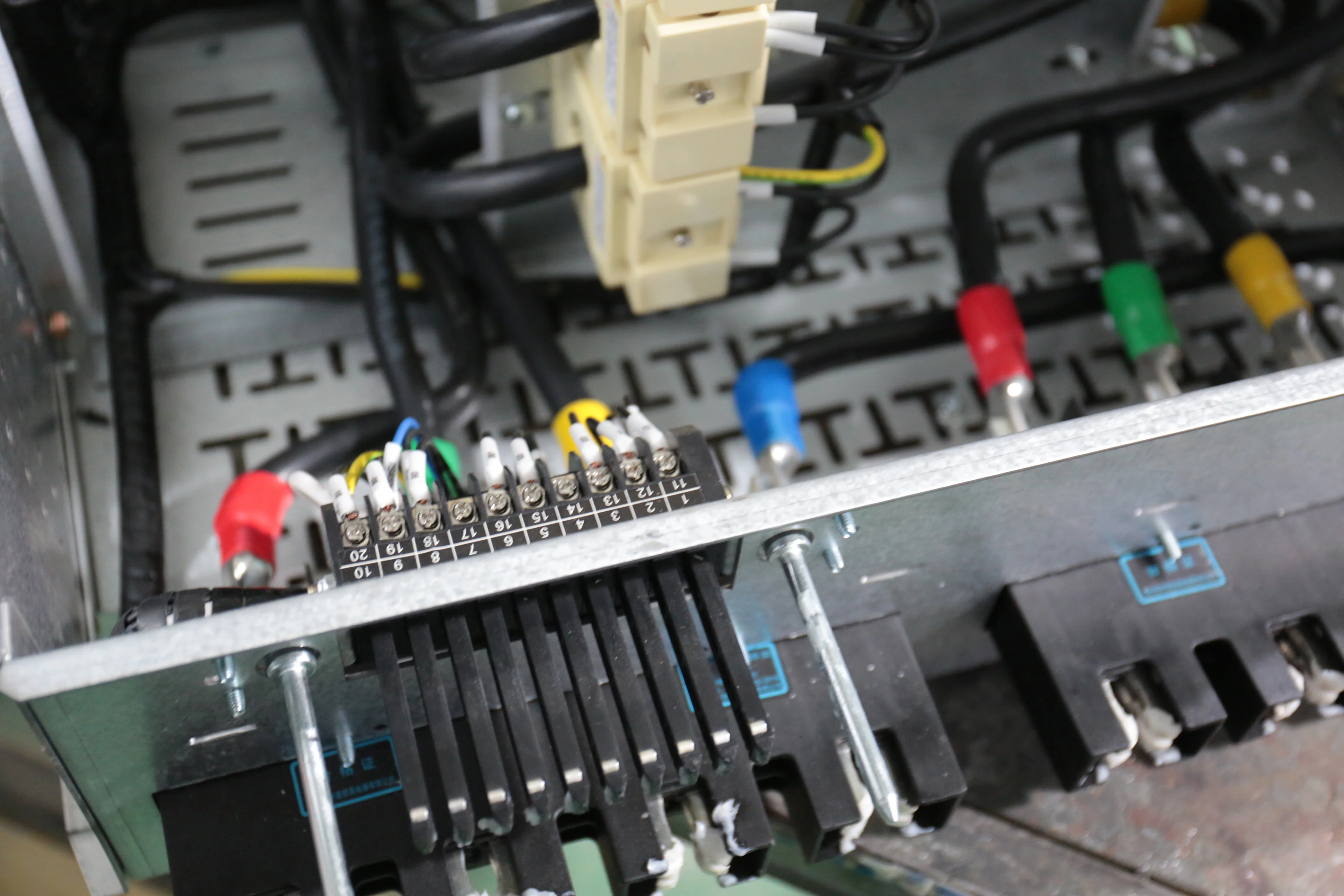 Draw Out Module Switchboard GCK GCS Switchgear Draw Out Switchgear Electric Power Switchboard ...