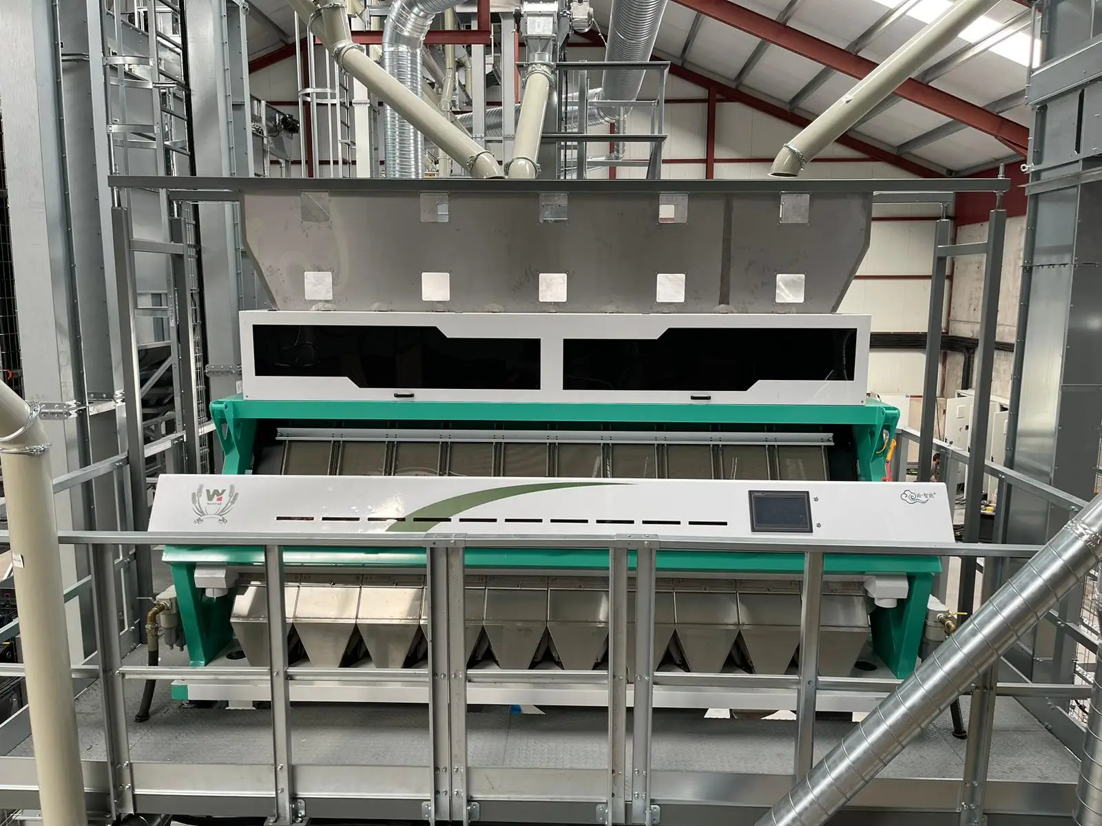 Black Plastic Flakes Color Sorting Machine Intelligent CCD Color Sorter  High Efficiency  Color Separation Machine for PVC