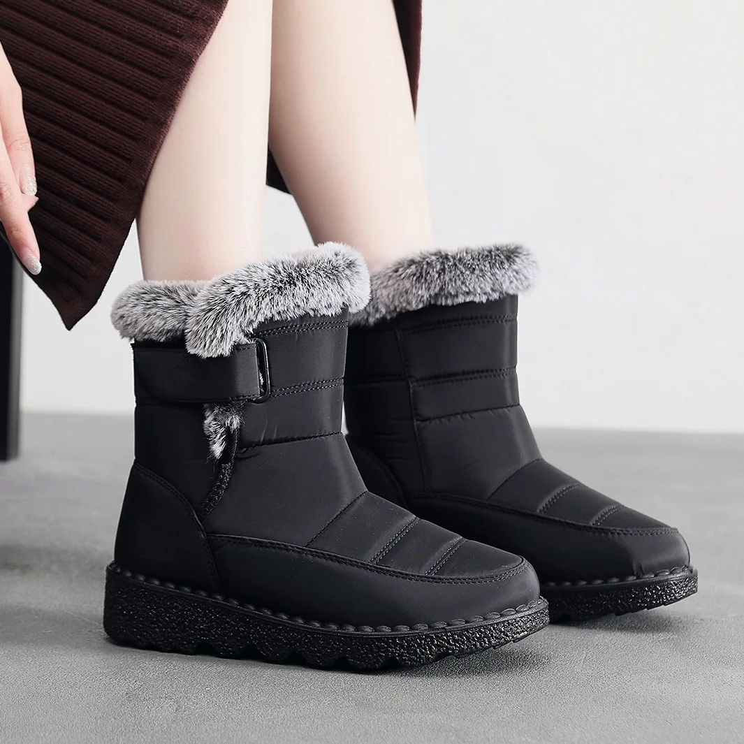 Winter New All-match Thick Sole Popular Plush Short Waterproof Boots Women's Shoes Plus aperçu 10