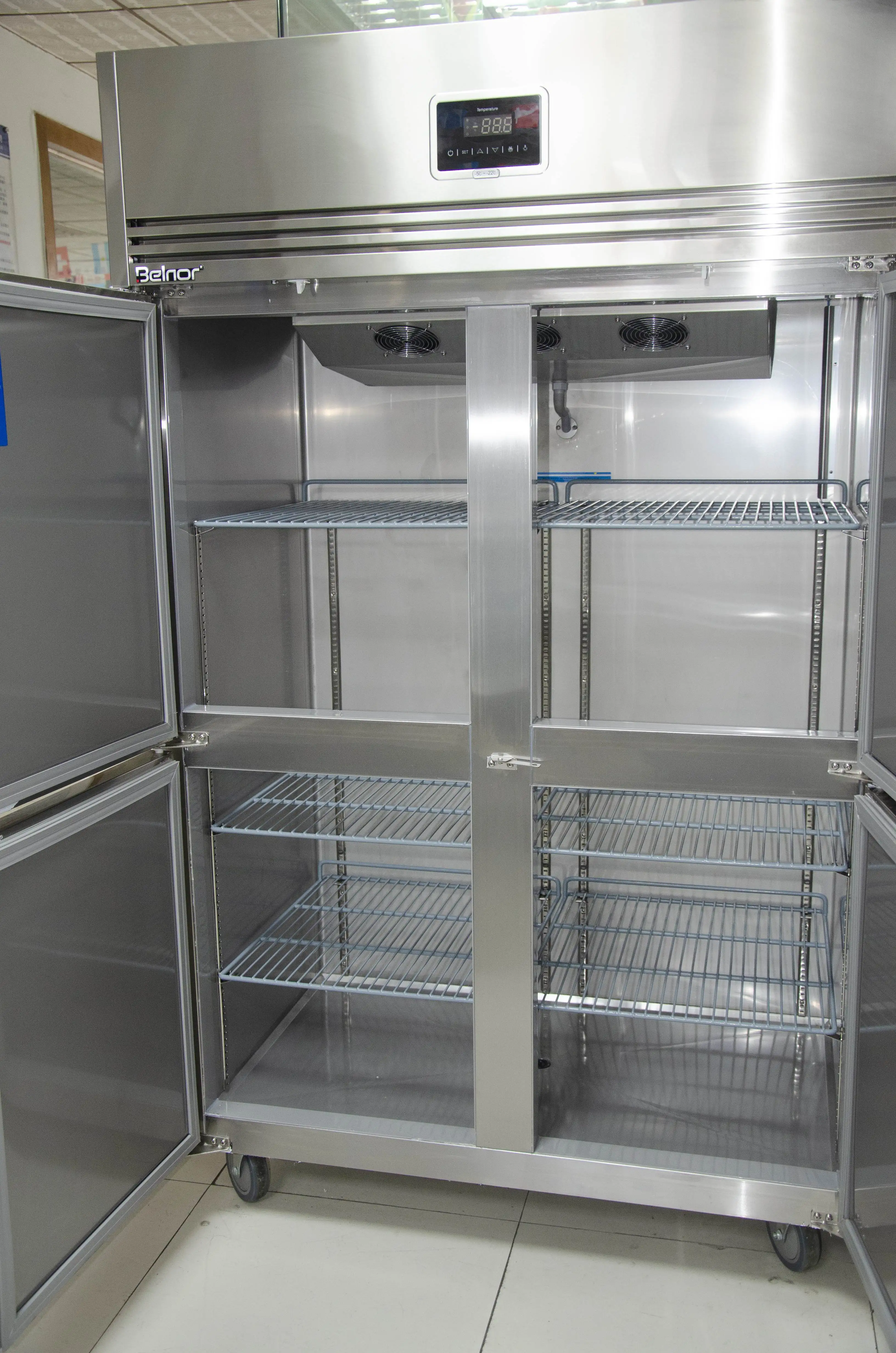 Stainless Steel 304/201 844L 4-Door Vertical Commercial Freezer with -12~-18 Temperature