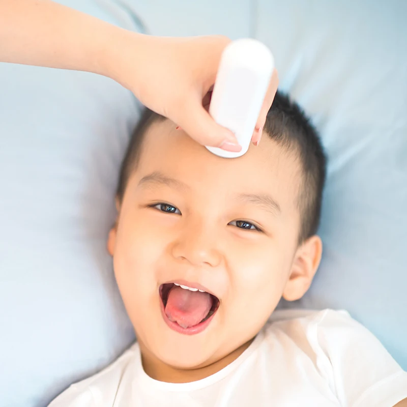 Wholesale connected and non contact smart infrared bluetooth forehead thermometer for family, office, organization