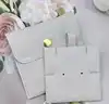 Bolsa gris con núcleo