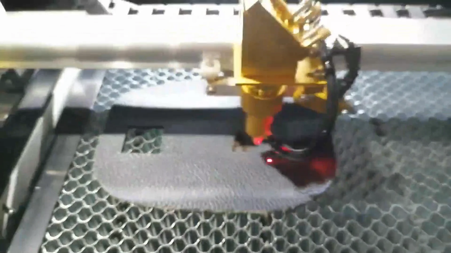 K40 Laser 300 X 200mm 40w Co2 Laser Engraving Cutting Machine Tempered Glass Laser Cutting