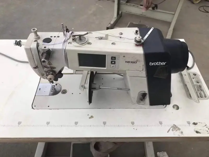 Japan Brother S7300A for Lockstitch Sewing Machine With Electronic Feeding System and Thread Trimmer