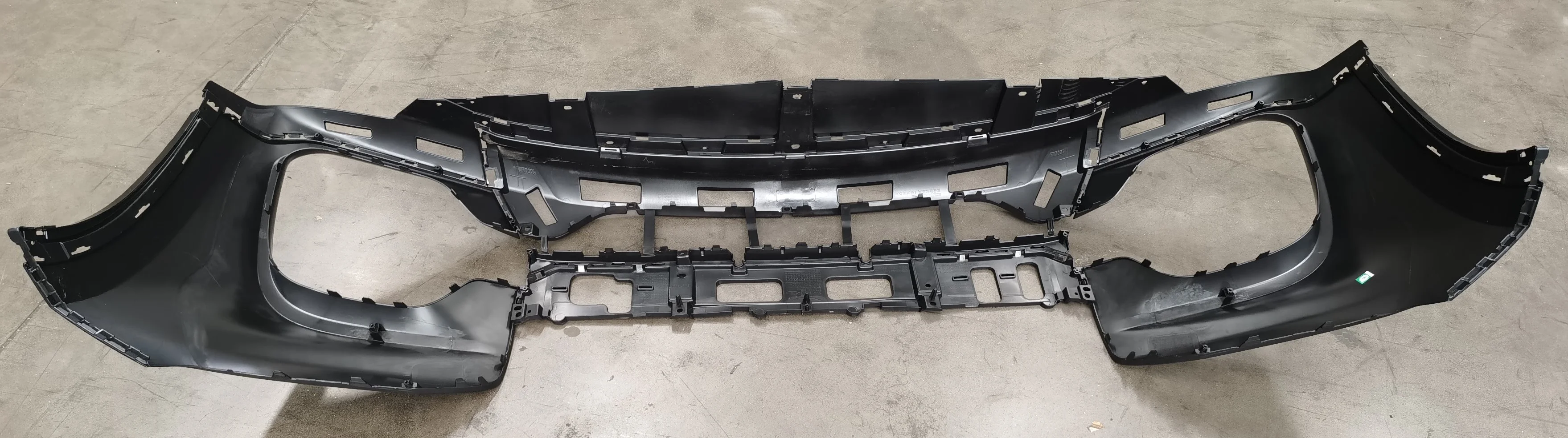 Car Front Bumper Lip Separator Body Kit Spoiler Separator Front 