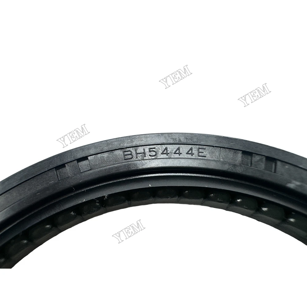 Crankshaft Front Oil Seal 129900-01780 Fit for Yanmar 4TNV98 Engine 5