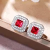 E1053 red