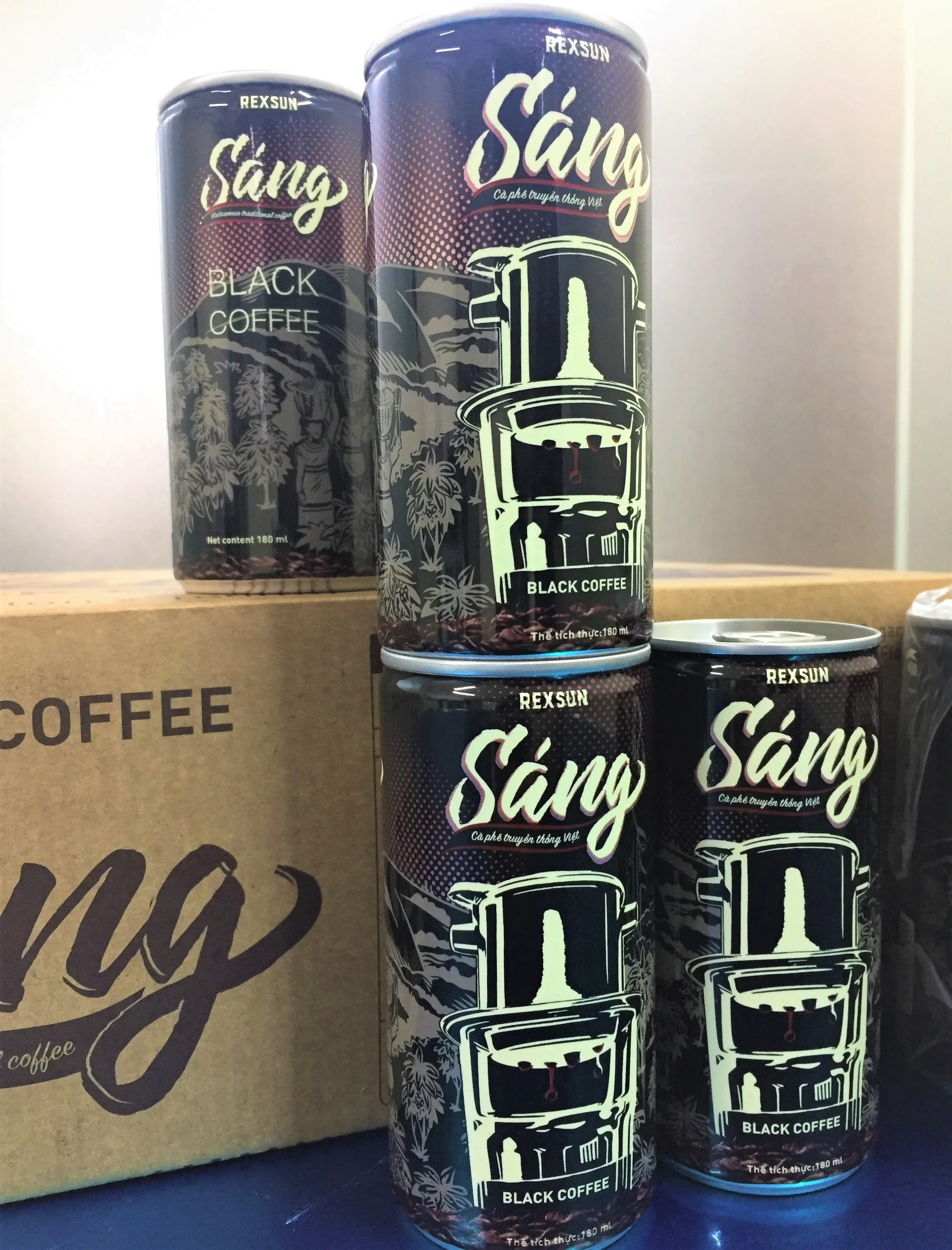 Консервированные кофейные напитки, вьетнамский черный кофе, традиционный стиль, небольшая сладость от листьев стевии