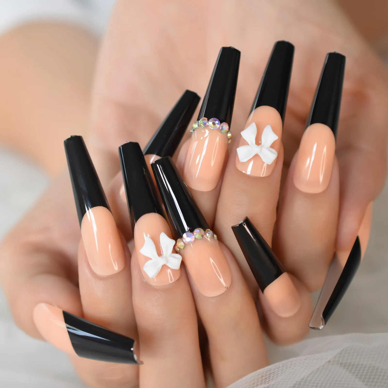 Uñas Postizas De Lujo Color Negro Nude,Con Piedras Y Lazos Para Fiesta,Uñas  Postizas Francesas Extra Largas Para Ataúd - Buy Las Uñas,Francés Las Uñas,Ataúd  Falso Uñas Product on 