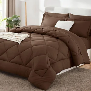 Wholesale Custom All-Season Plush Microfiber Comforter Quilted Polyester Breathable Duvet Insert for Year-Round Use for Hotels