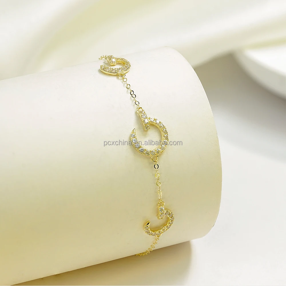 Parure En Or Jaune 18 Carats - Bague, Boucles D'Oreilles, Pendentif Et Chaîne - Occasion Comme Neuf
