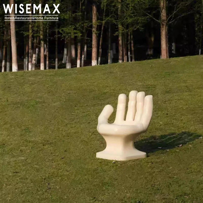WISEMAX FURNITURE Vintage Mid-Century Hand-Shaped Lounge Chair Indoor Outdoor Plastic Art Decor Leisure Chair for Living Room
