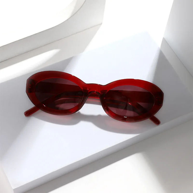 Fashion New Small Oval Sunglasses Women UV400 Protective  display picture 3