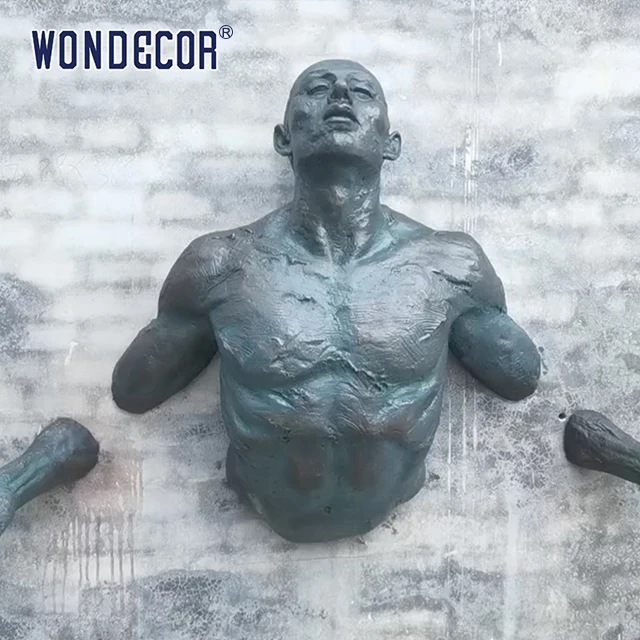 Wondecor Popular Design Modern 3d Man Metal Wall Bronze Sculpture
