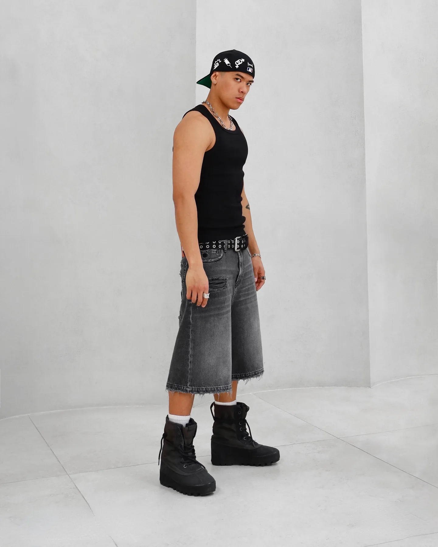 Gothic Style Black Punk Washed Denim Drawstring Shorts Men's Summer Street Hip-hop Ripped Y2K details