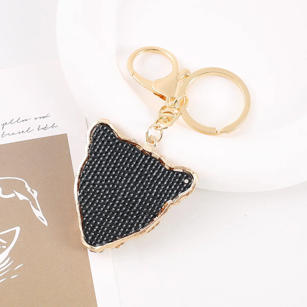 HOT Leopard Keychain Cheetah Head Rhinestone Keychain Bling Crystal Key  Chains Bag Pendant Decor Charm Keyring Cheetah Keychain