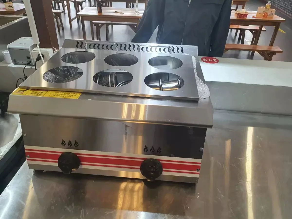 Countertop 6-Hole Gas Noodle Cooker Commercial Stainless Steel Pasta Boiler with Baskets for Restaurant/Malatang