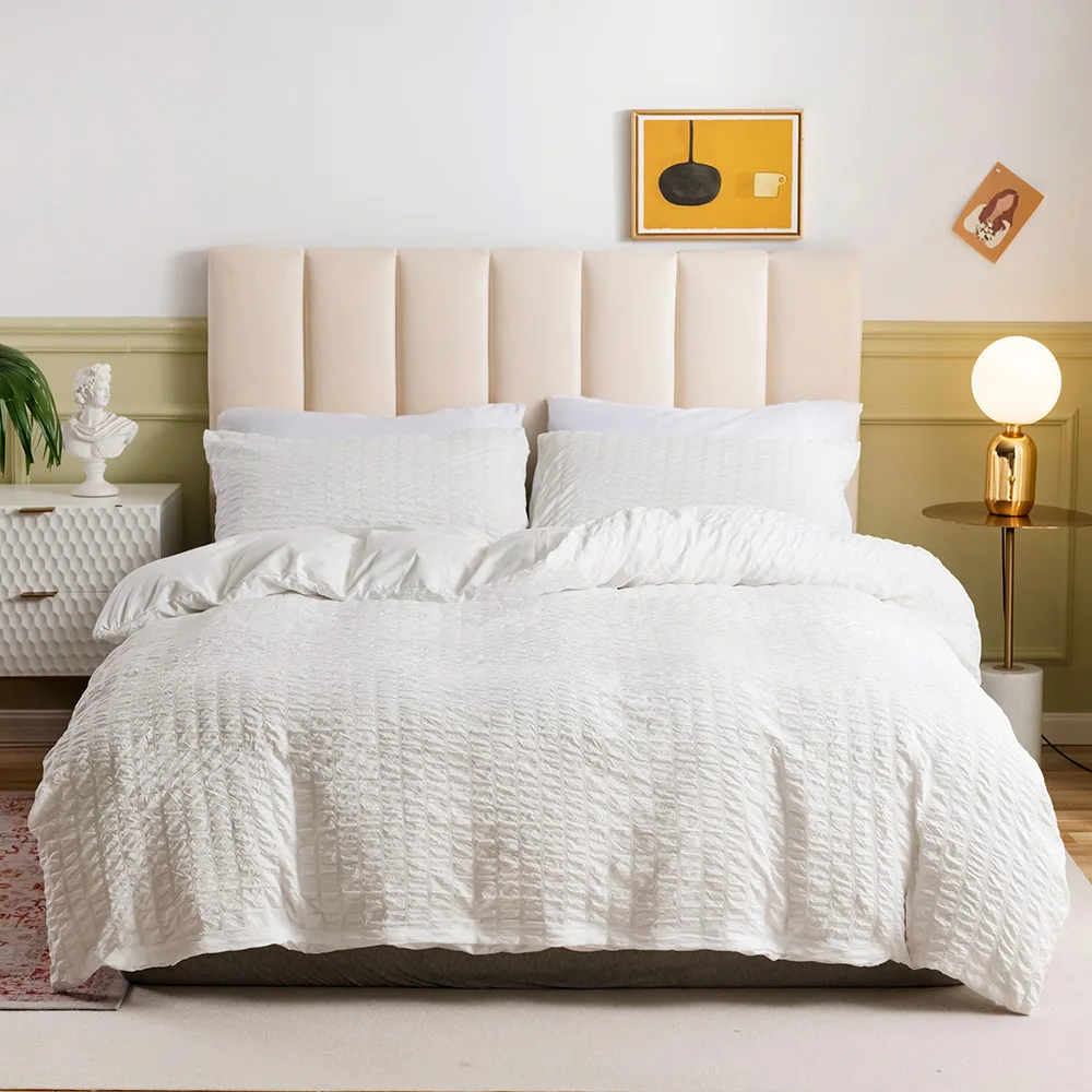 Aoyatex Plain Color Embroidery Bedding Hot Sale Bedding Comforter Set