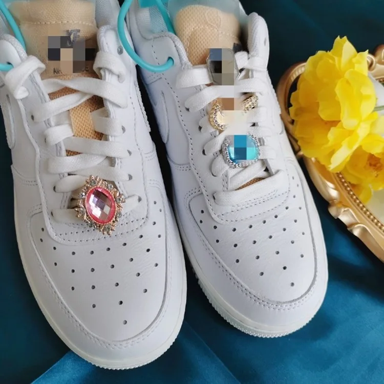 shoelace charm 18.JPG