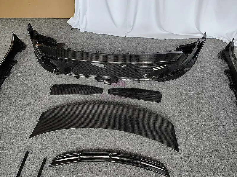 Kit de Carroceria para Porsche Taycan foto 2