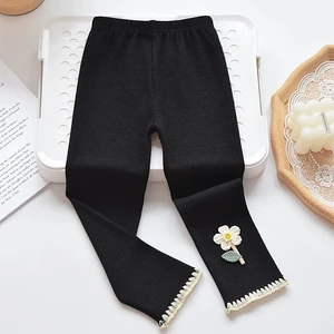 Girls' leggings, spring and autumn thin pure cotton baby and toddler pants, versatile and fashionable  children's capre pants
