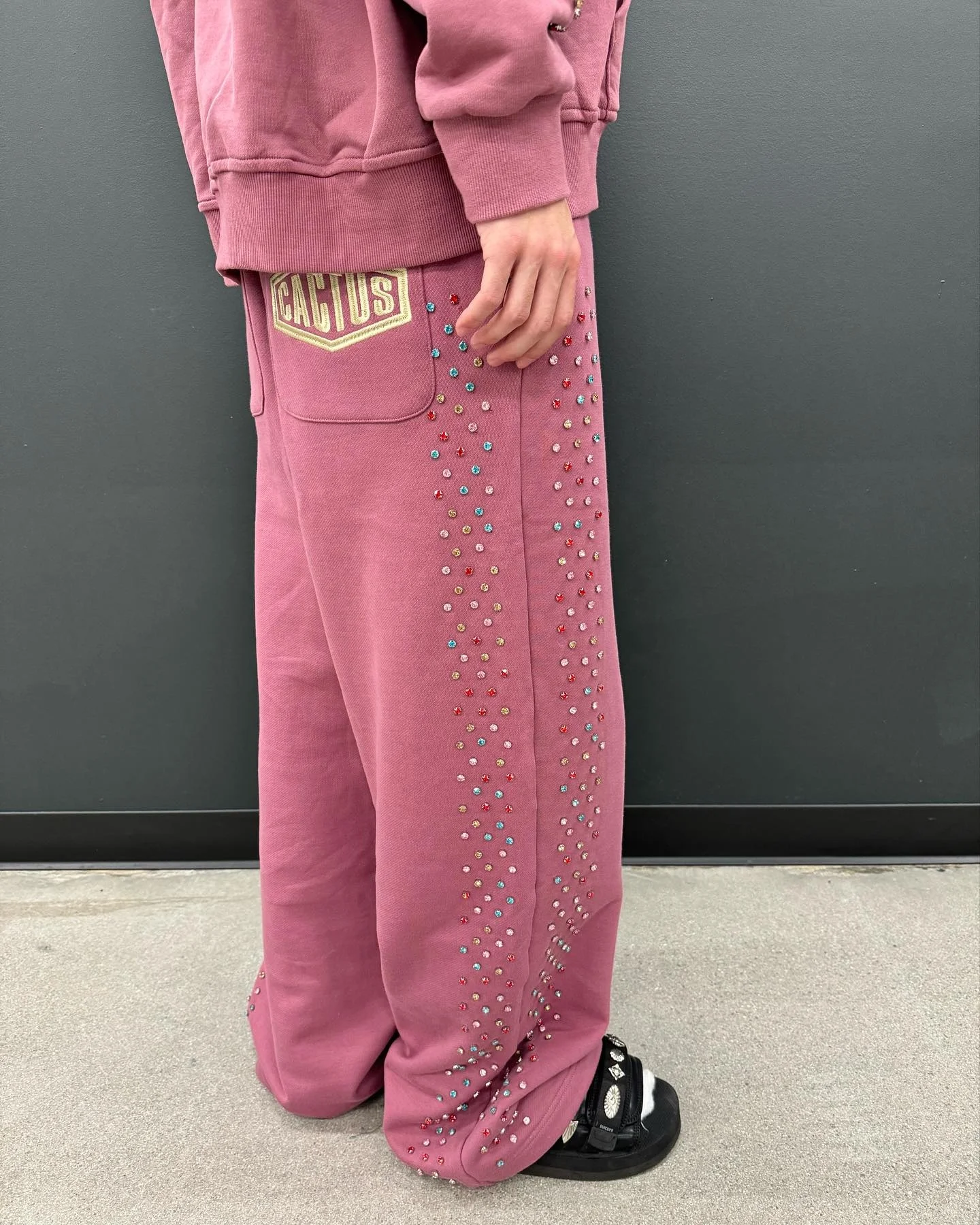 Custom Essentials Trackpants Loose Baggy Sun Faded Straight Leg Acid Wash Distressed Rhinestone Flared Sweat Pant Sweatpants Men