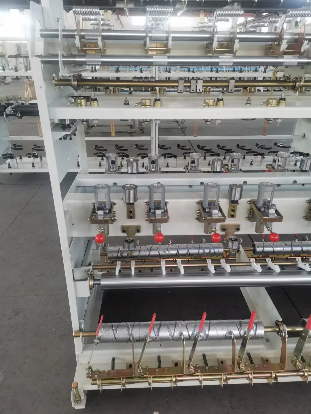 Chenille Yarn Making Machine with Twisting for Silk Winder Chenille Yarn for Knitting Machine