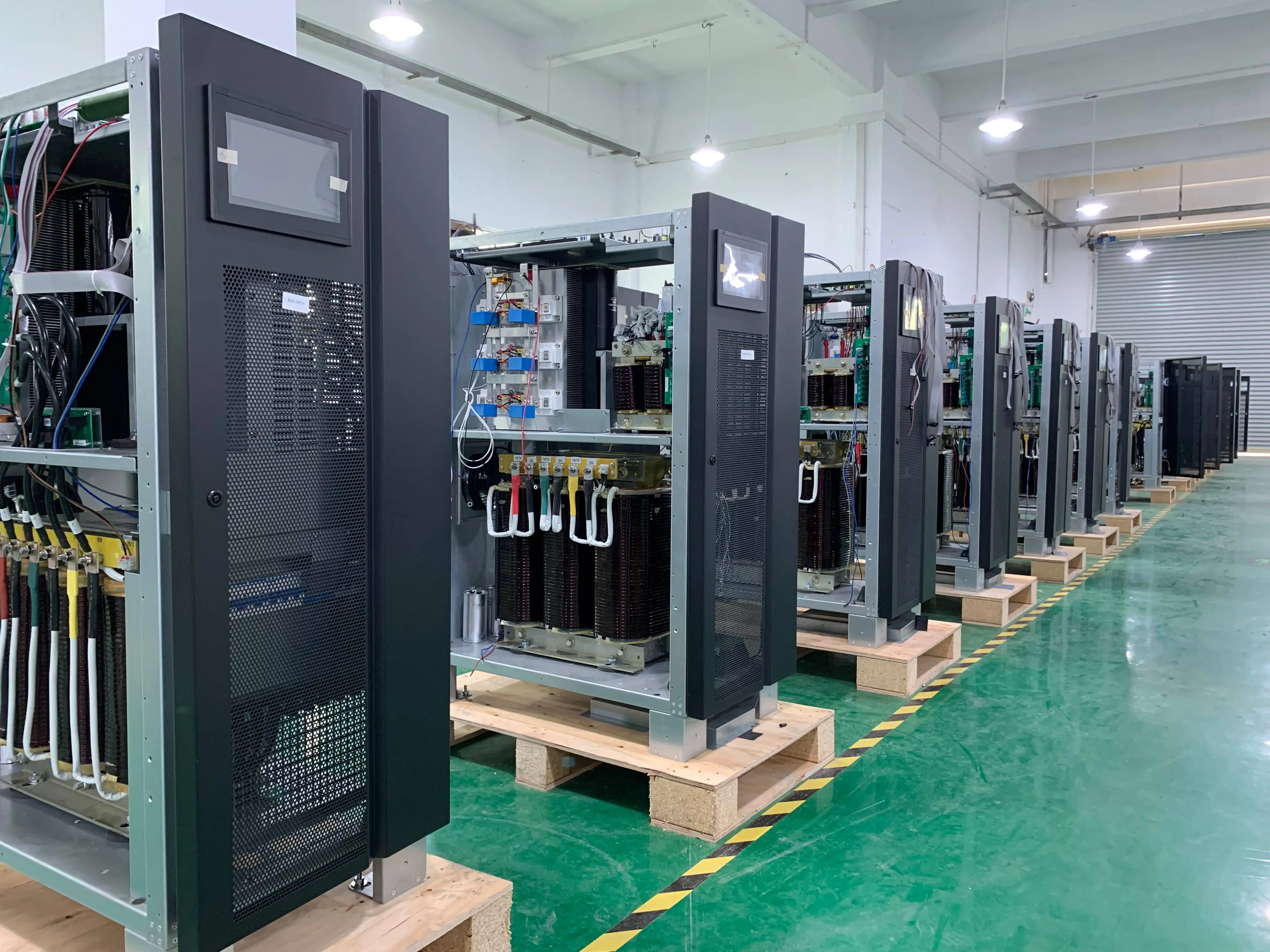 High Capacity UPS 400kva/600kva 3 Phase 480V Price Power Backup Uninterrupted Power Supply Ups 480kw Ups for Server