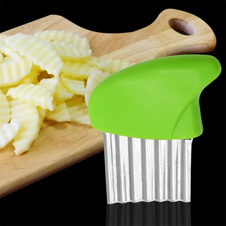 Stainless Steel Potato Wave Shaped Chip Slicer Vegetables Carrot Wave Knife Multifunctional Fruits Cutter Kitchen Accessories