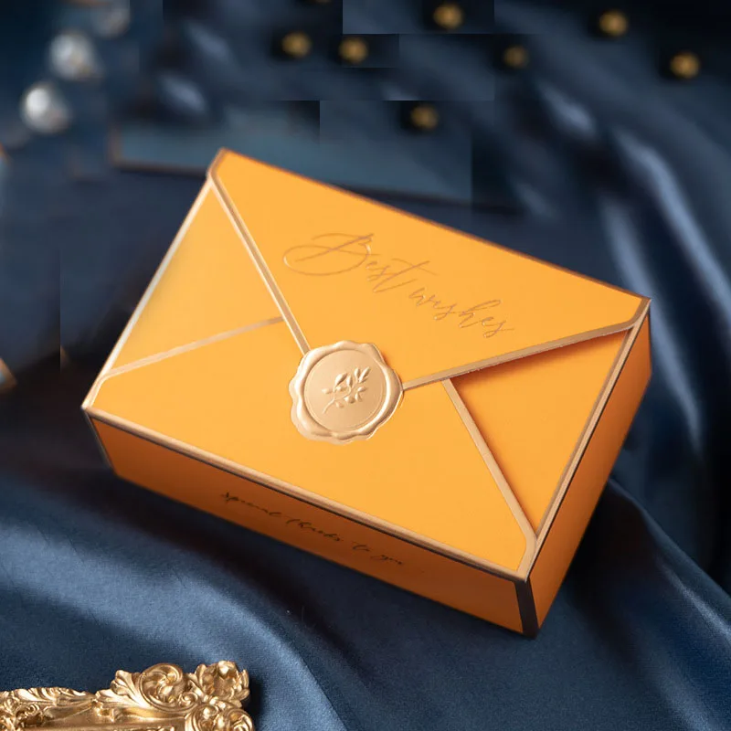 Superior Quality Wax Envelope Retro European Red Wedding Candy Box