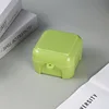 สีเขียว