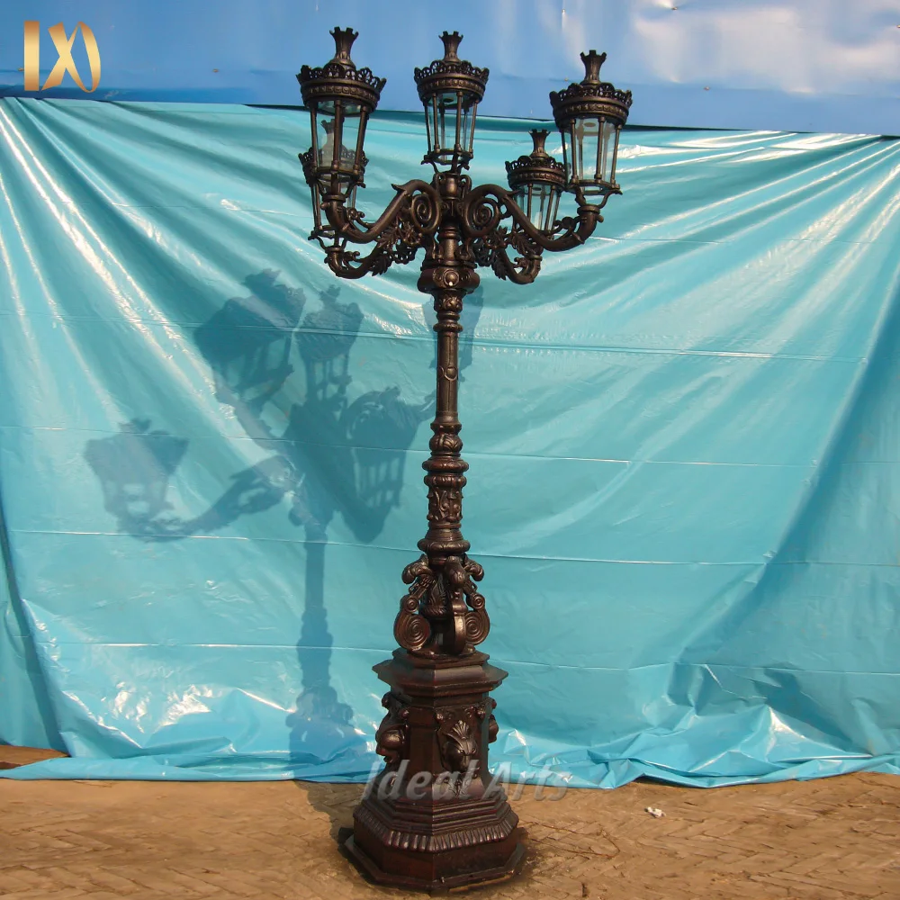 Manufacturer Antique Cast Iron Garden Street Lamp Light Post For Sale