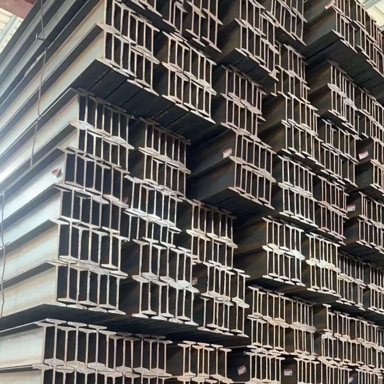 ASTM A992 высокопрочный каркасный конструкционный луч для строительной системы