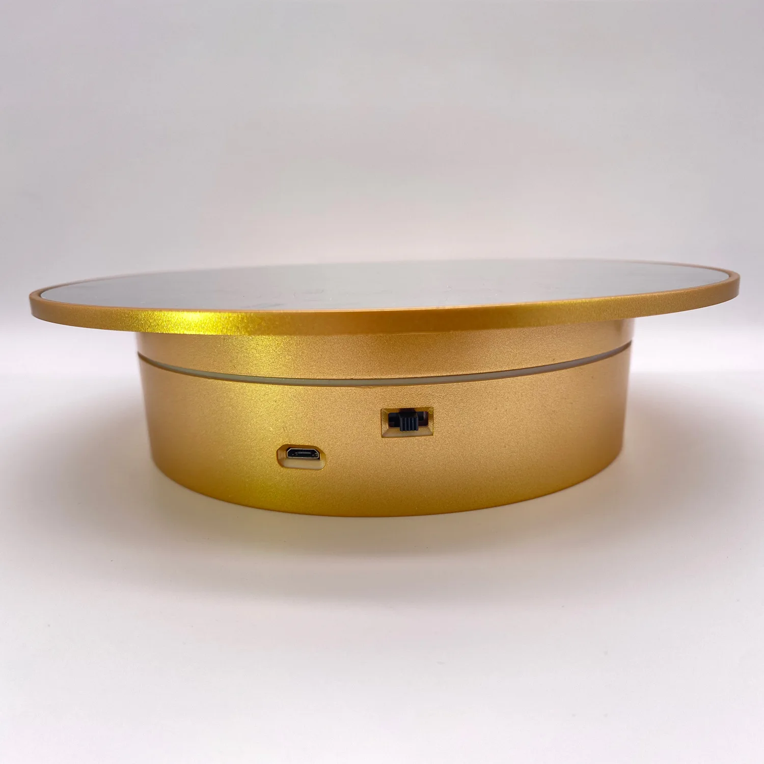 Tocadiscos eléctrico Usb dorado de lujo de 20cm, modelo de anillo de pendiente de joyería, soporte de exhibición para accesorios de fotografía de vídeo