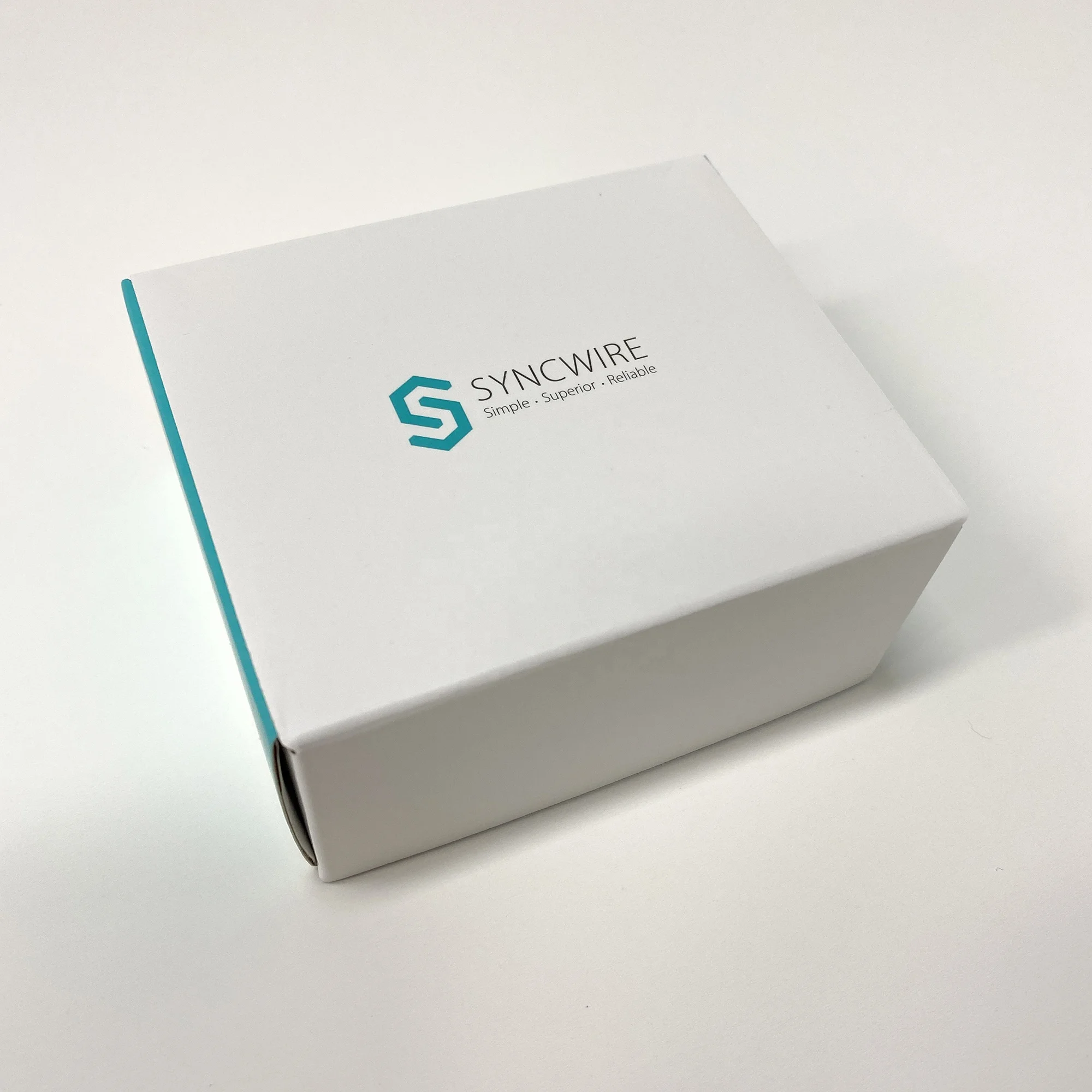 Custom Wholesale Kraft White Paper Color logo Corrugated Cardboard Box Shipping Packaging Box