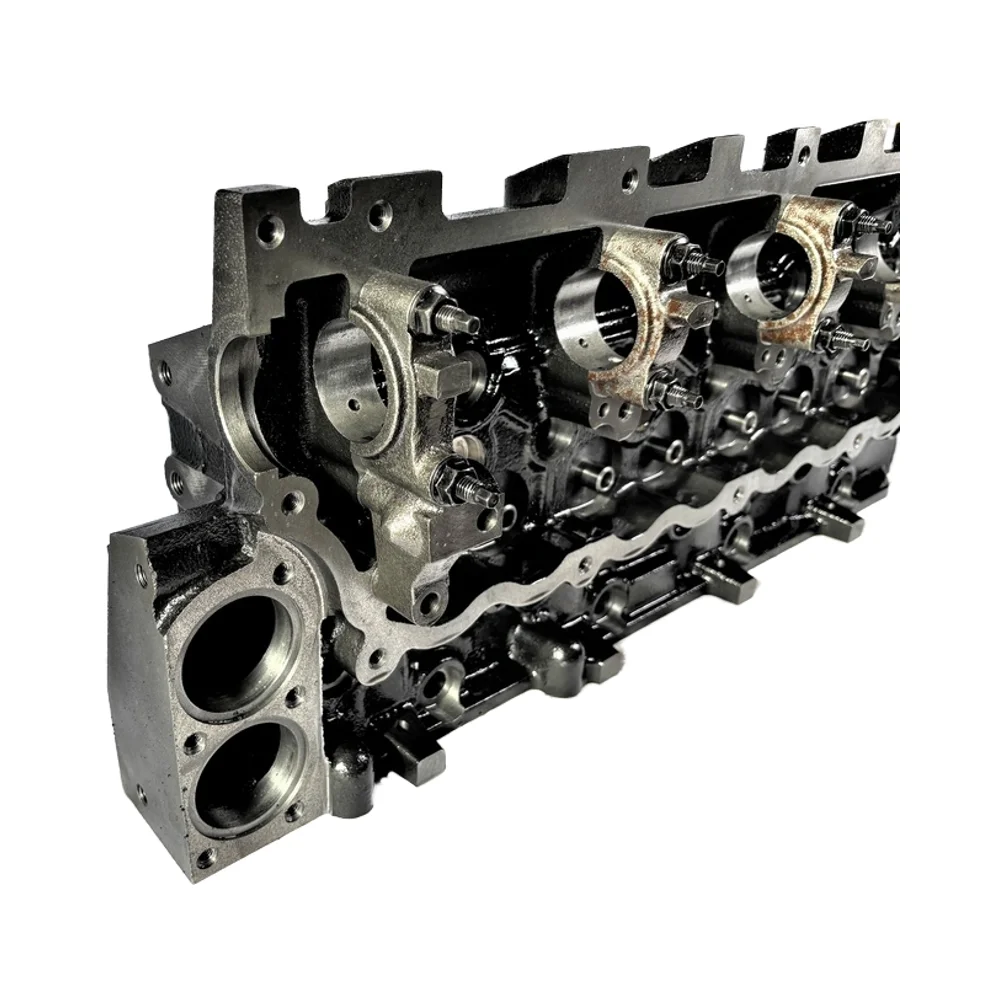 整理中 Factory Sales Cylinder Head for Isuz-u 4BC2 4BD2 4BD2-T 4ZD1