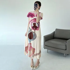 Summer 2025 Miyake Pleated French Style Stylish Fitting and Printed Casual Women's Dress