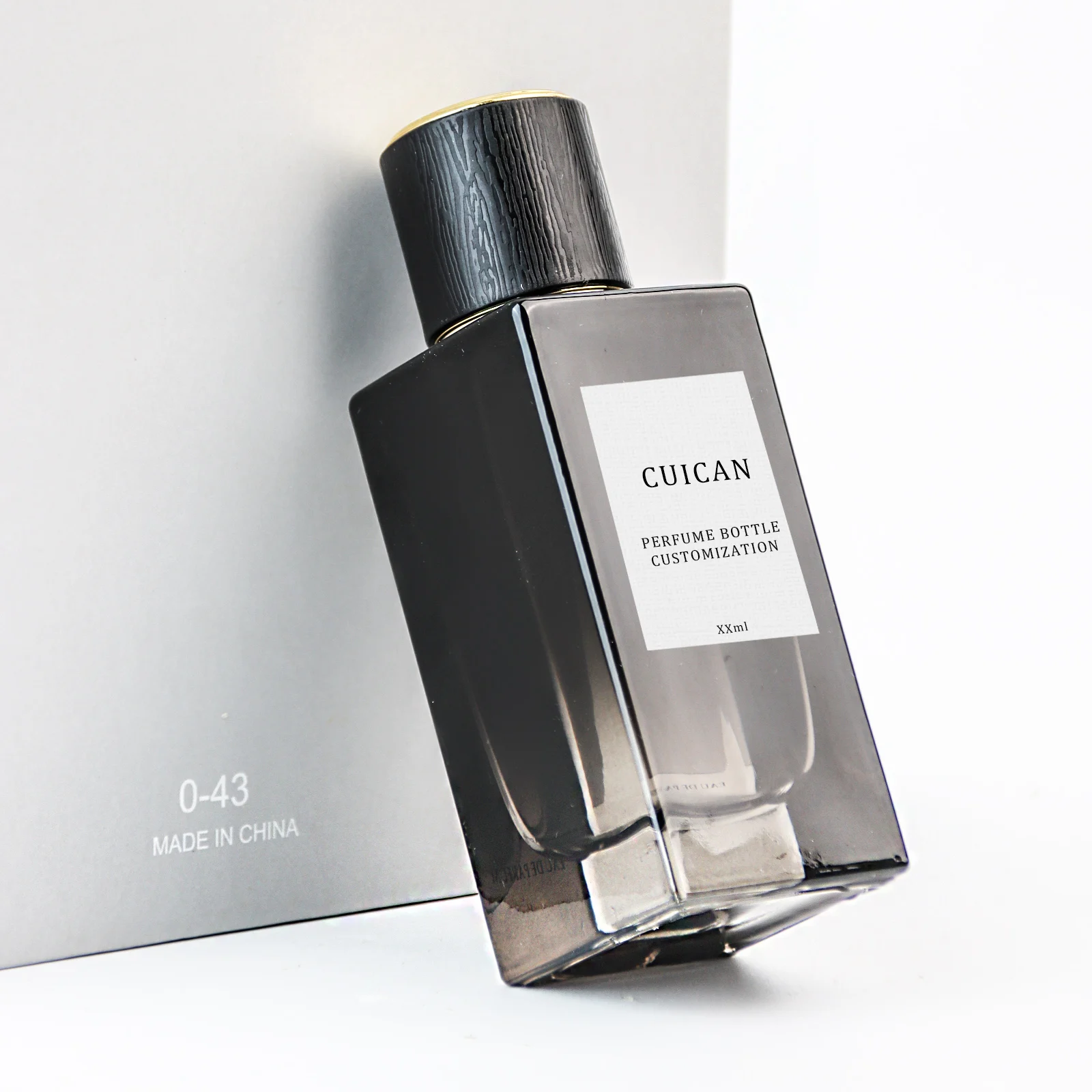 30ml 50ml 100ml personalisierte Flasche mit importiertem Parfüm mit Holzdeckeln