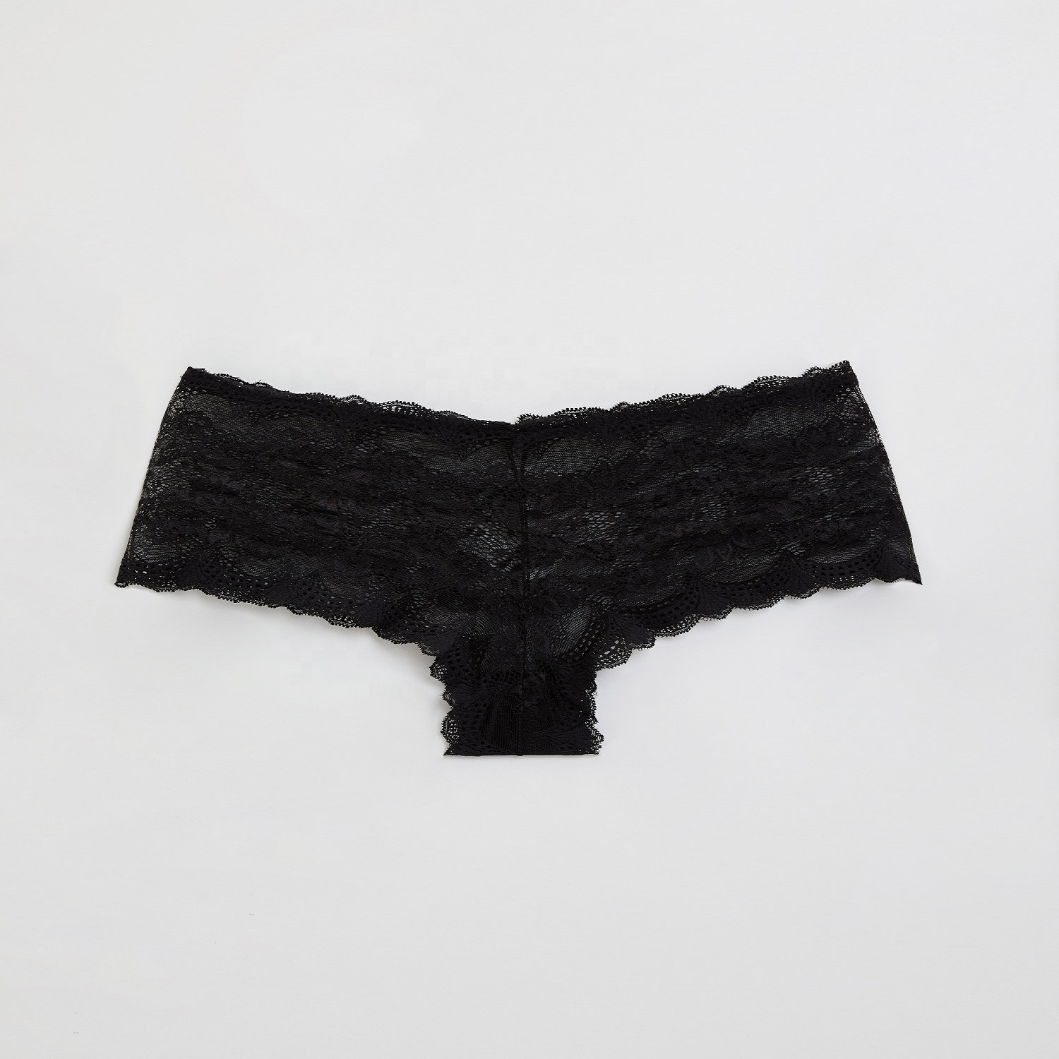 
 Дамских трусов  