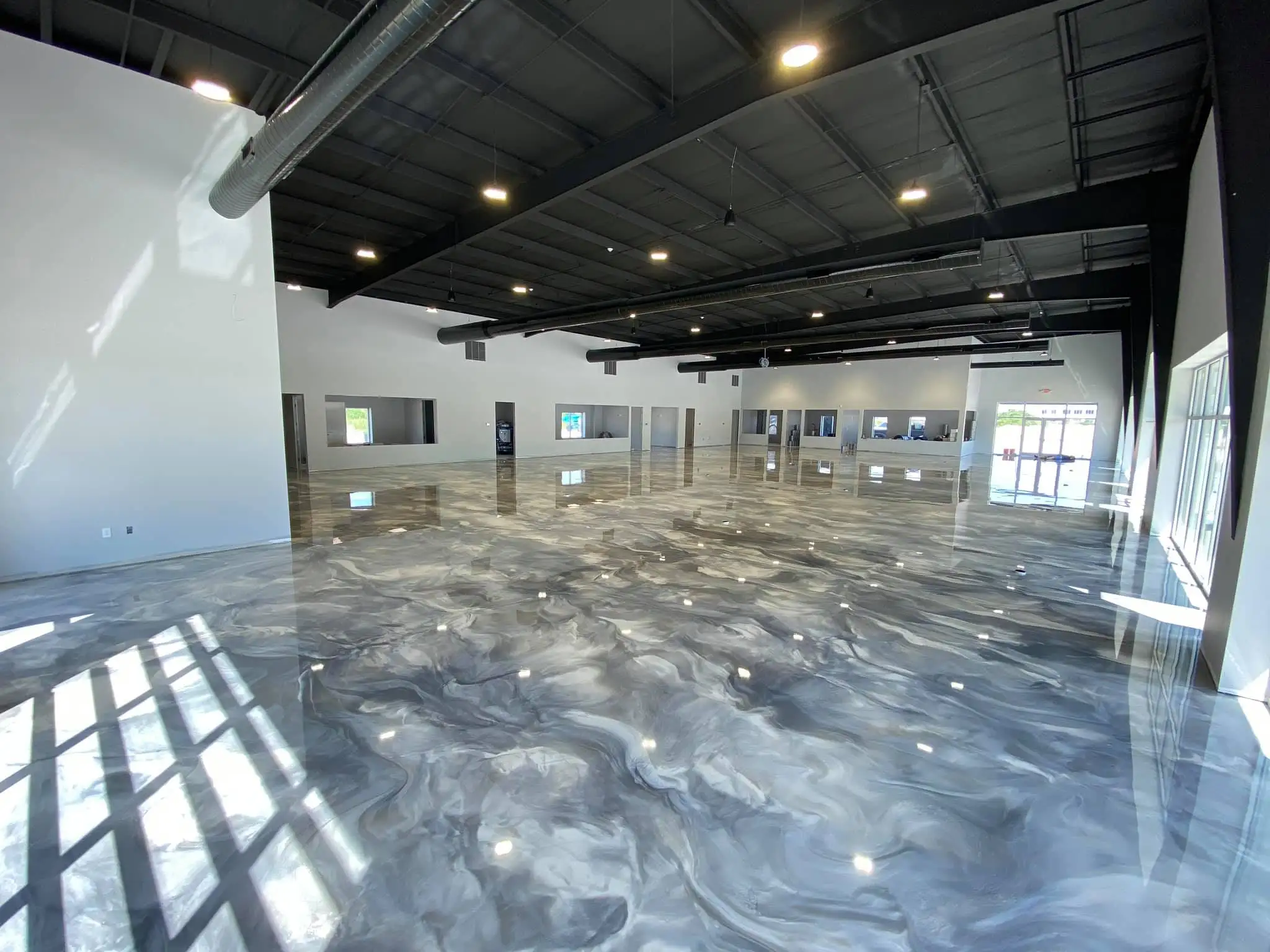 porcelanato liquido with clear epoxy resin 