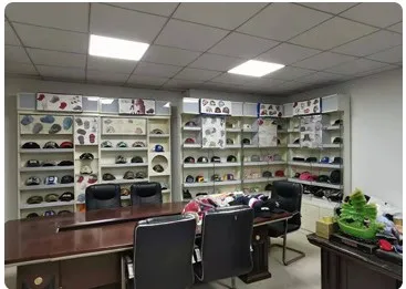 Dongguan Huisheng Clothing Co., Ltd.