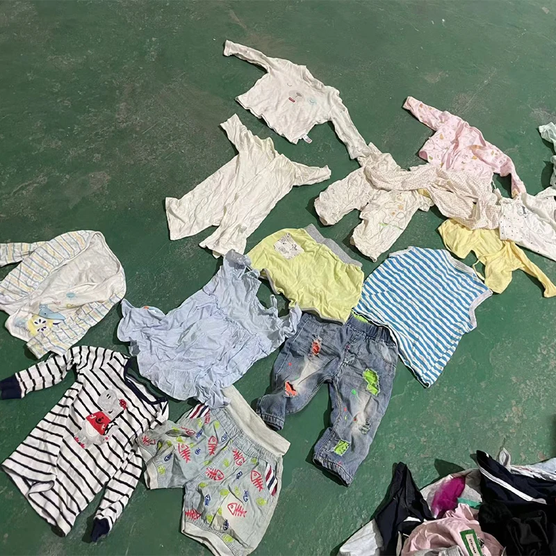 A Grade Second Hand Clothes Container of Used Clothes Mixed Factory Used  Clothes Stock Bale Wholesale