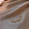 Pietra occhio di gatto a cinque fiori (strass in lega) br20y0311