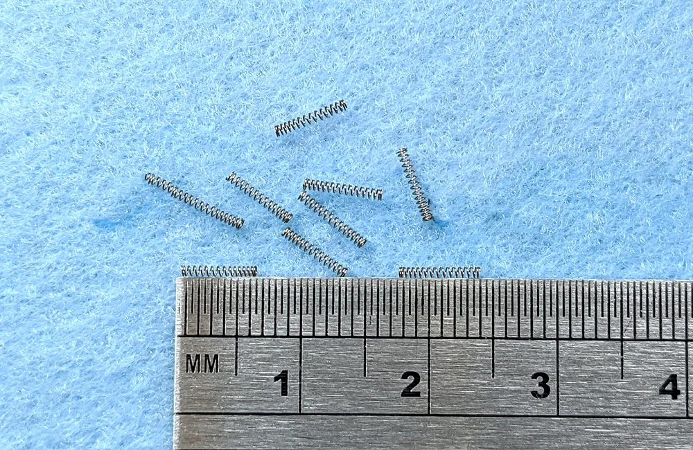 20 Molle Di Compressione In Acciaio Inox 304 - 5mm Diametro, Forza 0.3kg, Per Meccanica E Fai-Da-Te - Foto 6